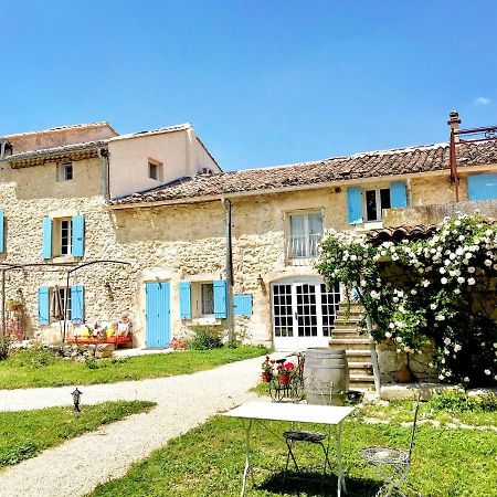ペルヌ・レ・フォンテーヌ Domaine De La Brave Bed & Breakfast エクステリア 写真
